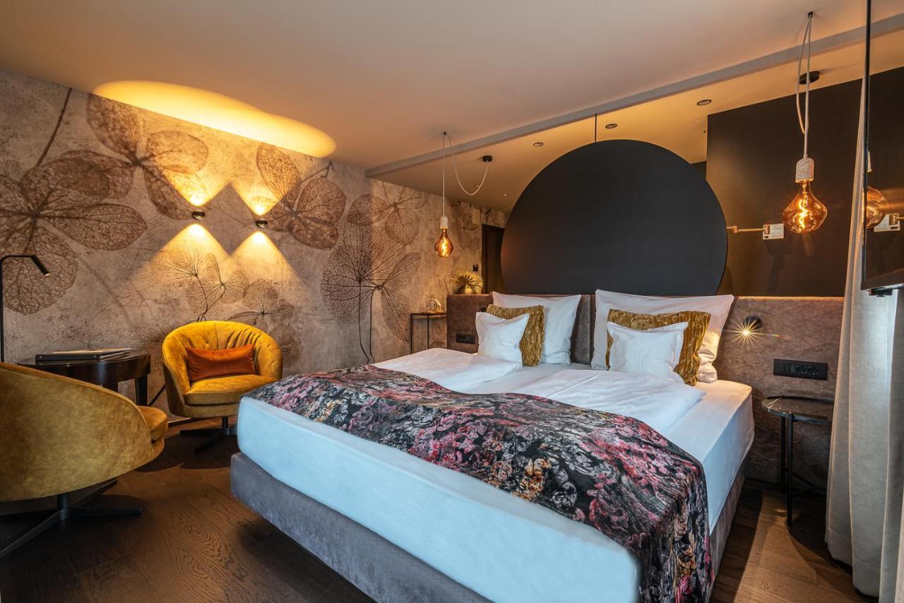Hotel Zum Mohren Tesimo Exteriör bild