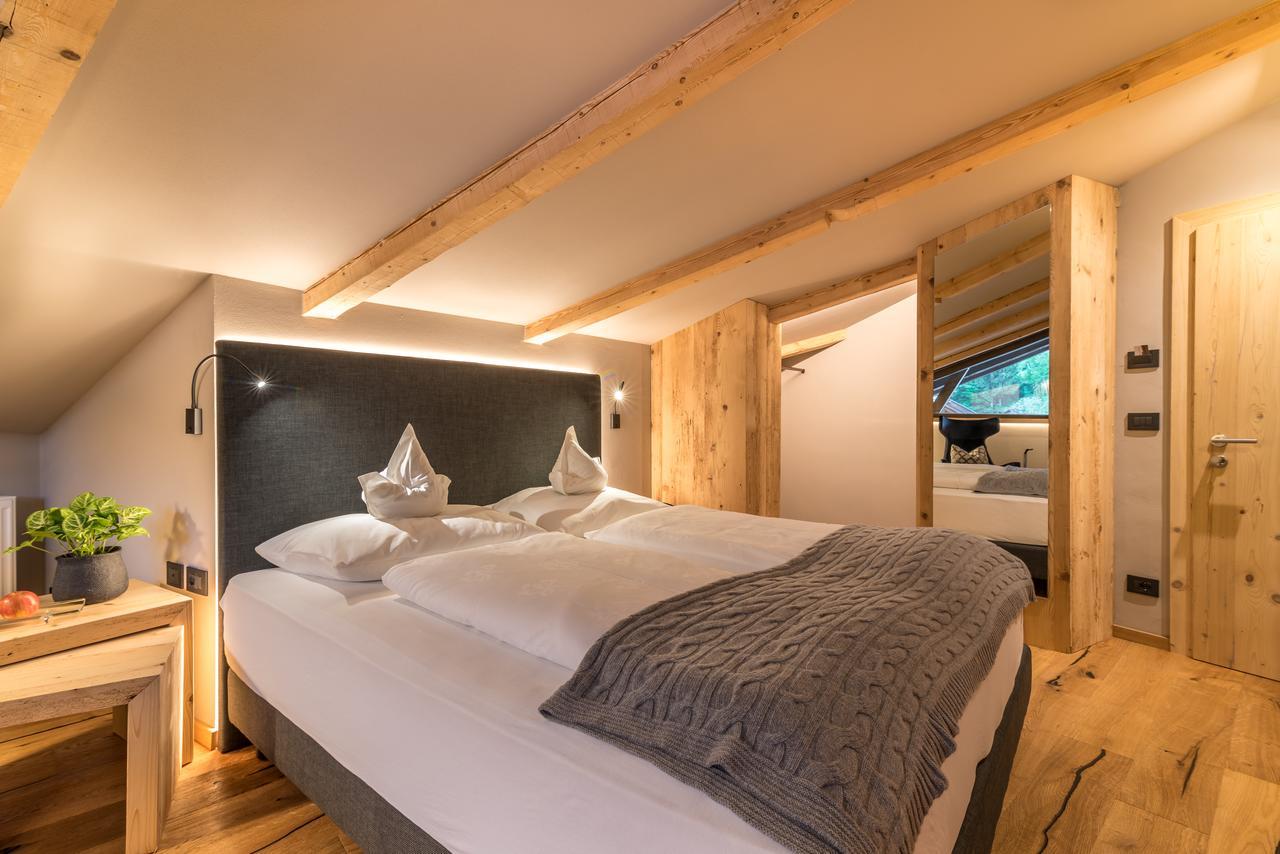 Hotel Zum Mohren Tesimo Exteriör bild