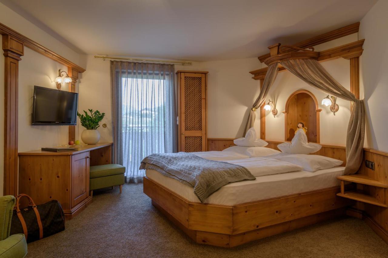 Hotel Zum Mohren Tesimo Exteriör bild